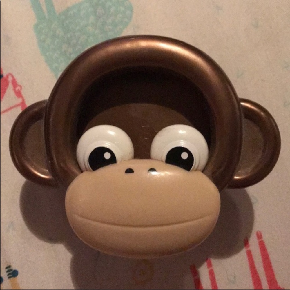 Monkey scent portable